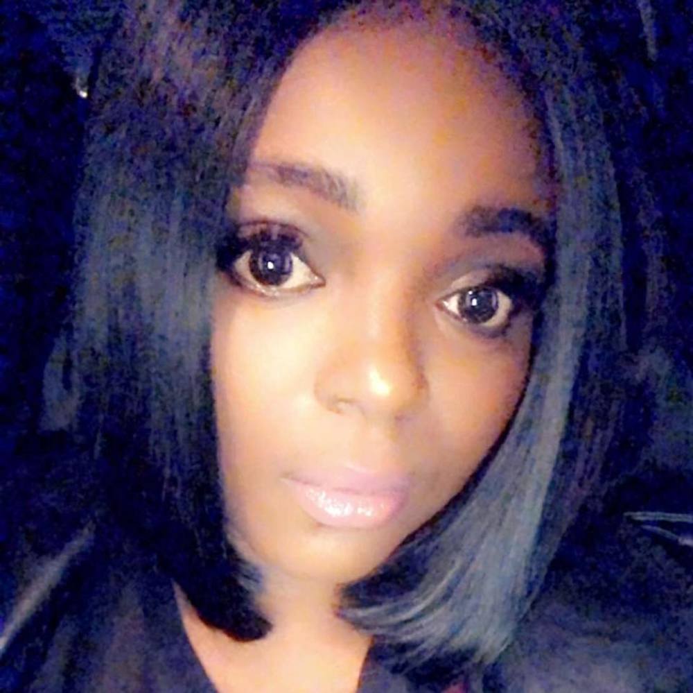 Meet your Posher, Stacy